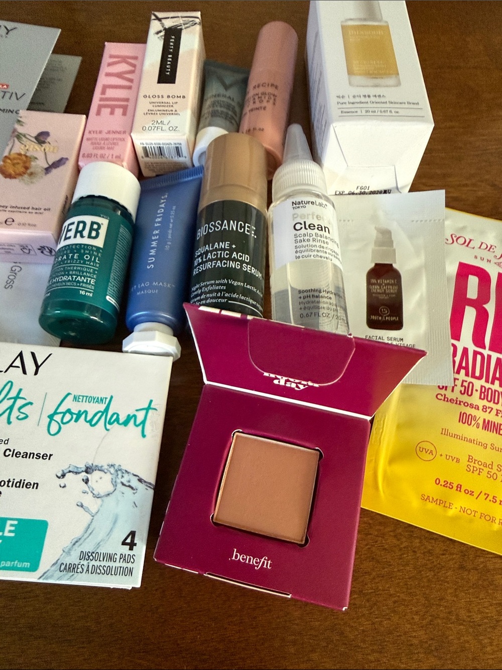 Beauty Trial Size Bundle - Picture 4 of 4